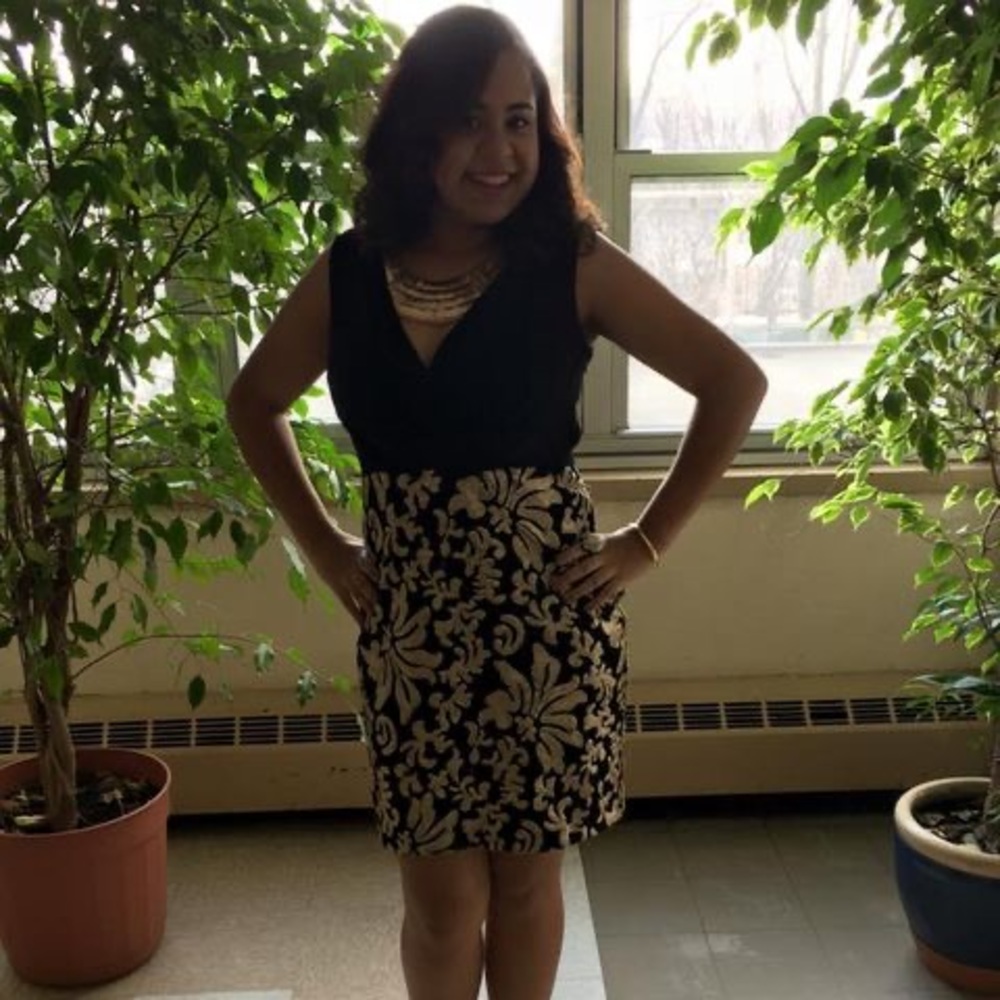 Meet your Posher, Yaqueiry